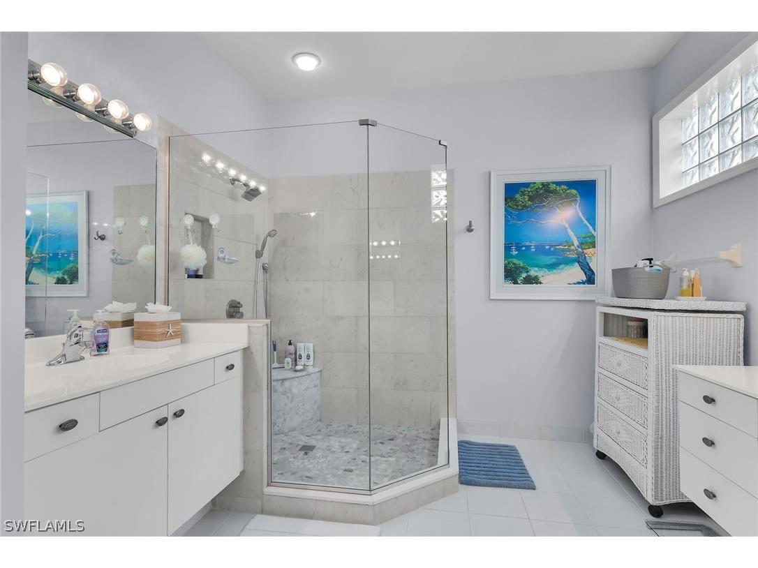 128 Livermore Lane Naples FL 34119 226011958 image19