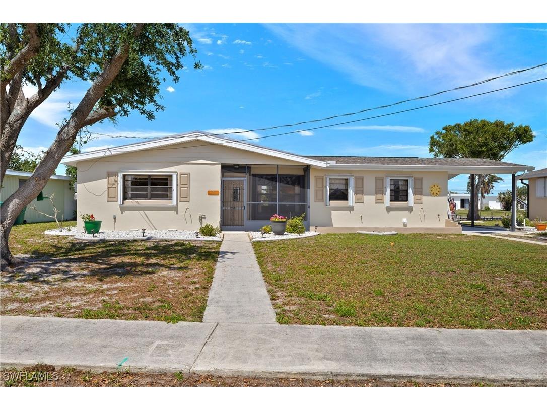 128 Rodgers Avenue NE Port Charlotte FL 33952 225037070 image1