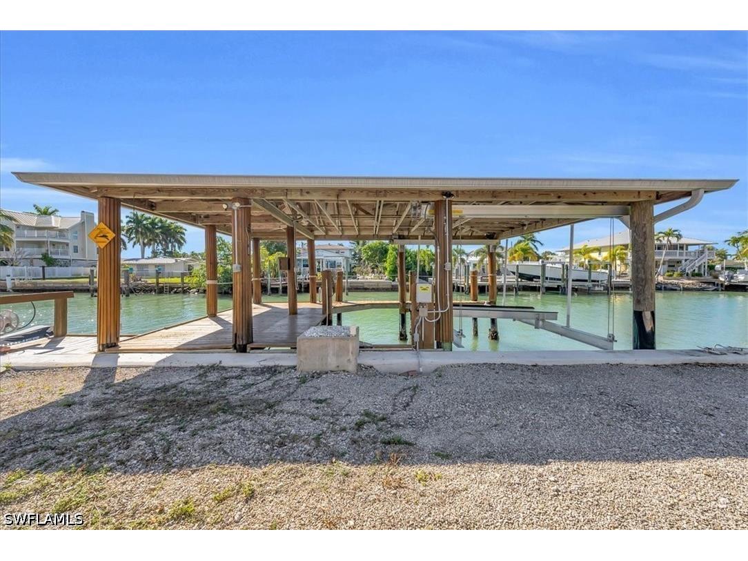 128 San Salvador Street Naples FL 34113 226022264 image1