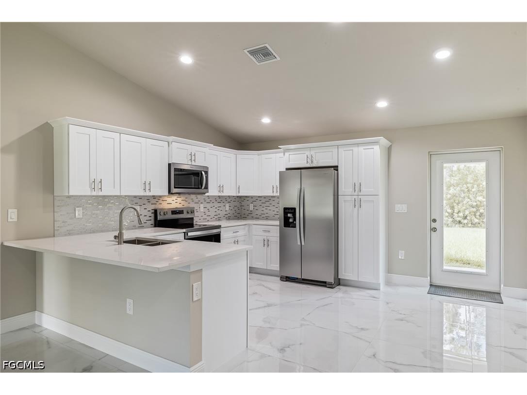 128 Sanborn Drive Lehigh Acres FL 33972 2026026715 image2