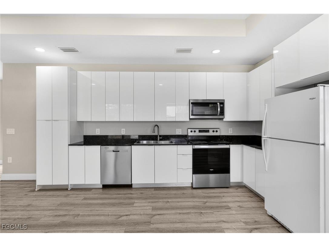 128 Viewpoint Drive Lehigh Acres FL 33972 2025024918 image13