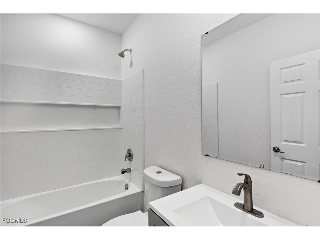 128 Viewpoint Drive Lehigh Acres FL 33972 2025024918 image31