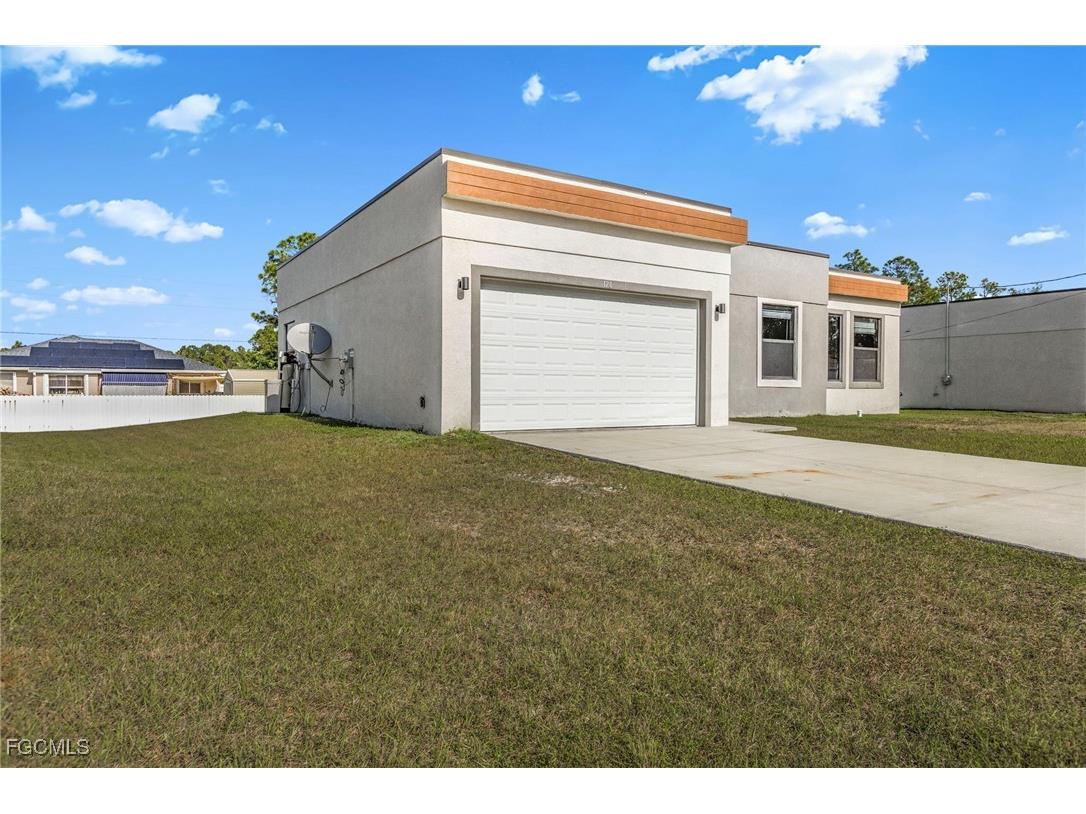 128 Viewpoint Drive Lehigh Acres FL 33972 2025024918 image33