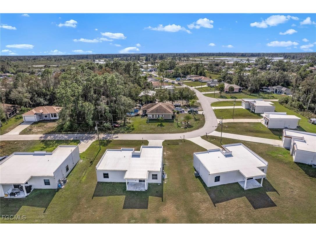 128 Viewpoint Drive Lehigh Acres FL 33972 2025024918 image4