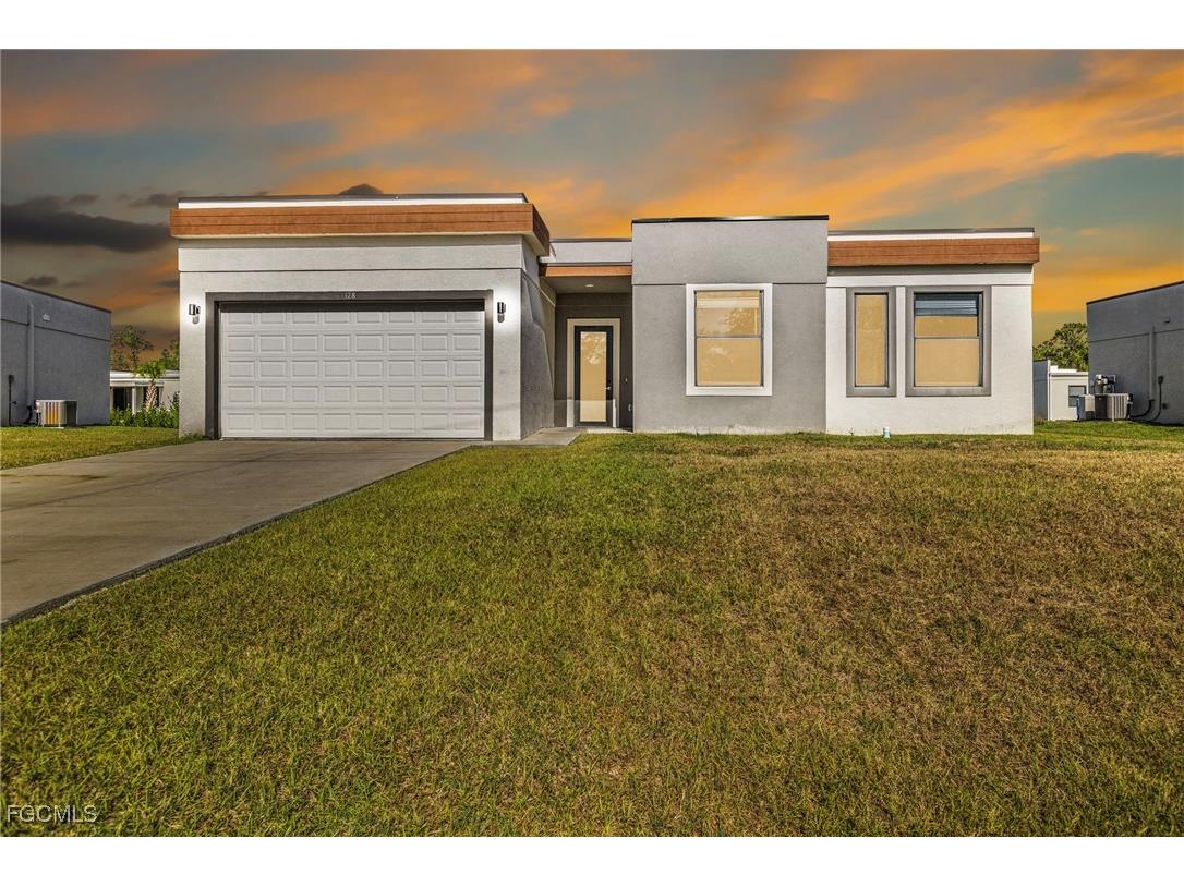 128 Viewpoint Drive Lehigh Acres FL 33972 2025024918 image8
