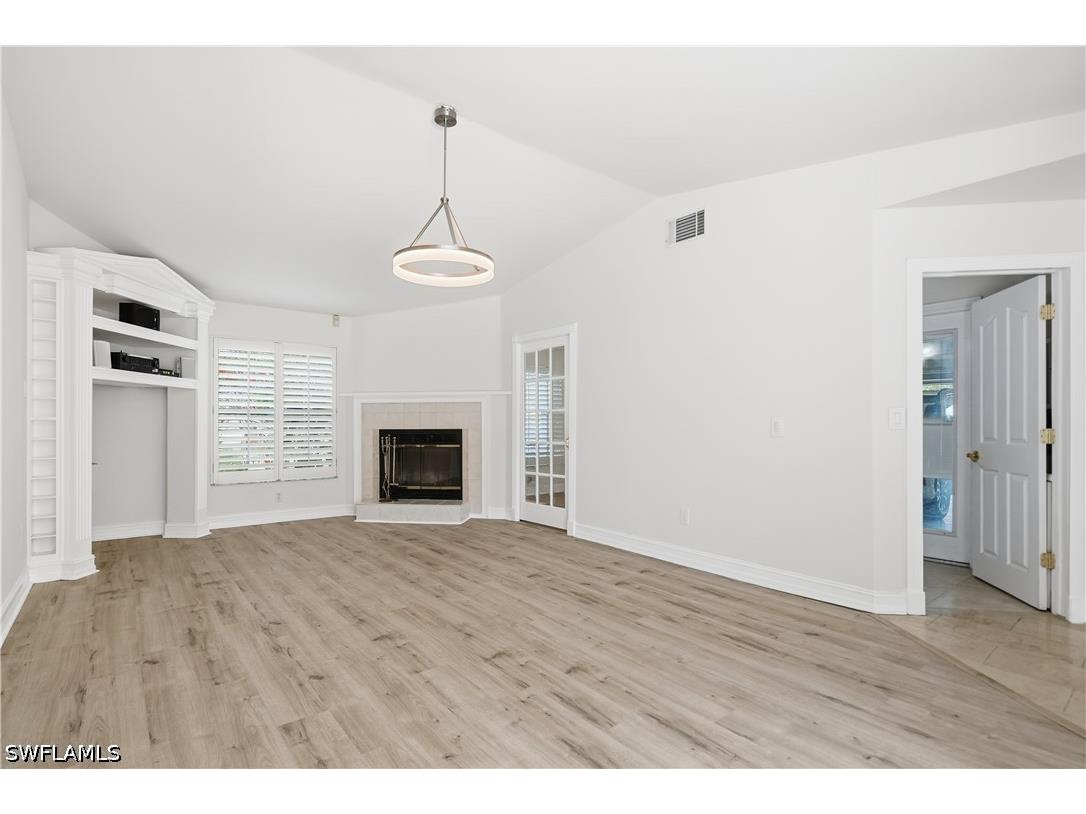 128 Viking Way Naples FL 34110 226023721 image12