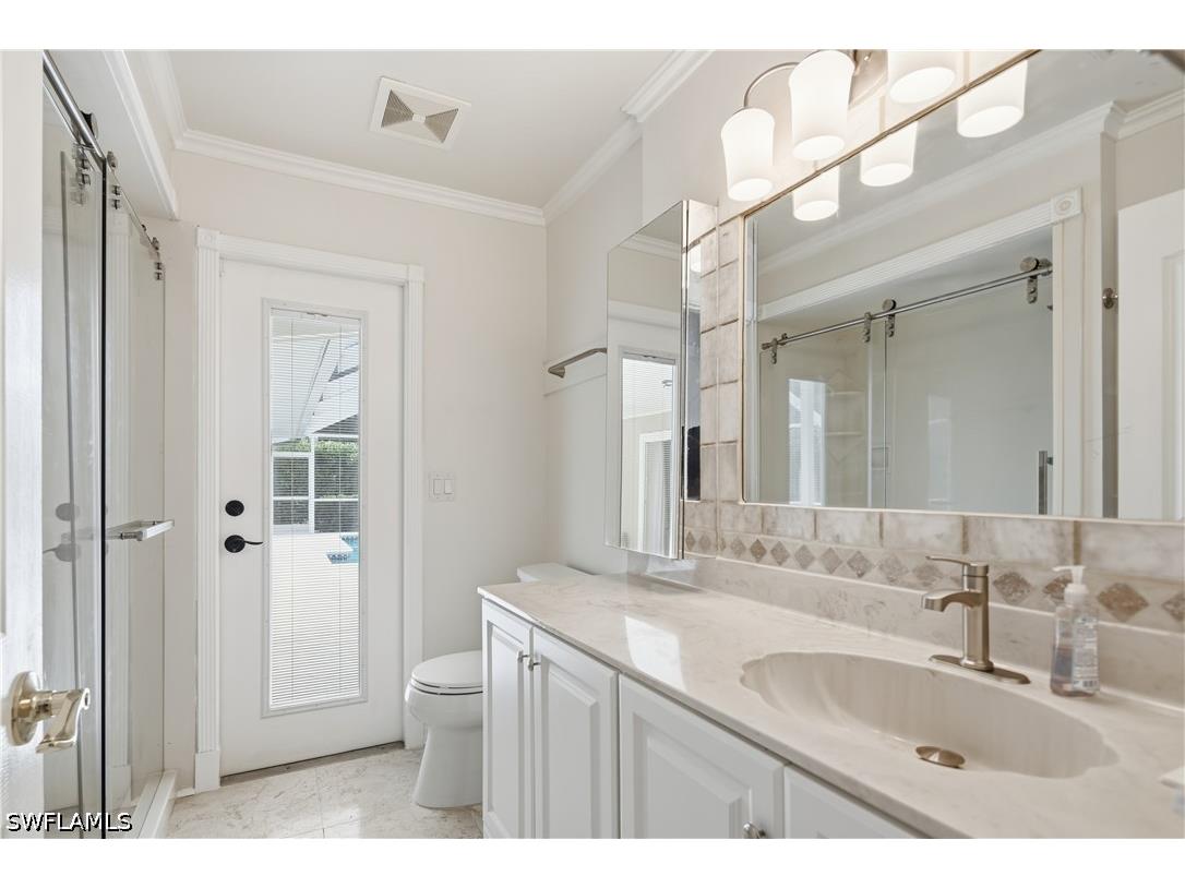 128 Viking Way Naples FL 34110 226023721 image20