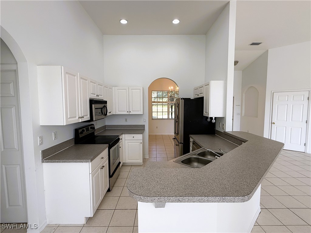 1280 12th Avenue NE Naples FL 34120 226004488 image4
