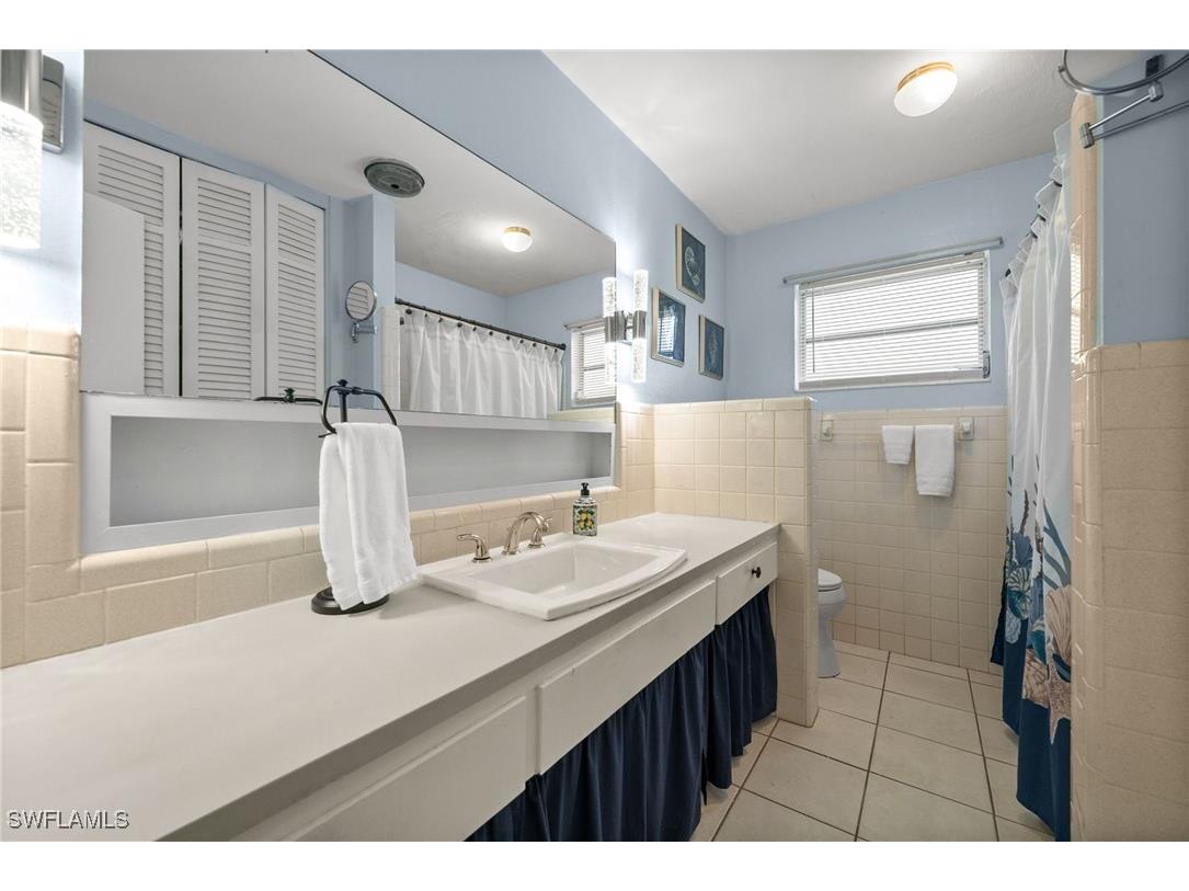 1280 22nd Avenue N Naples FL 34103 226002420 image18