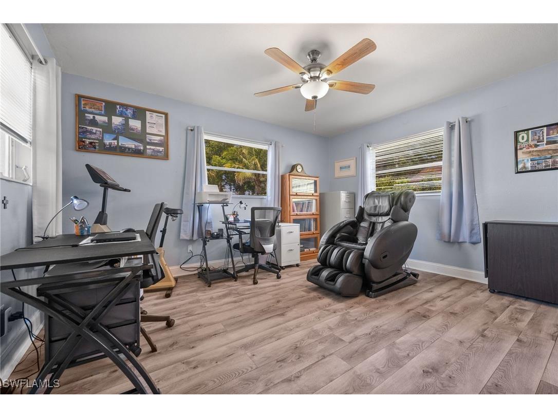 1280 22nd Avenue N Naples FL 34103 226002420 image19