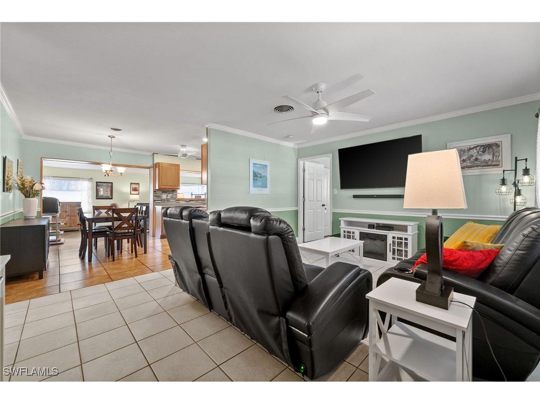 1280 22nd Avenue N Naples FL 34103 226002420 image4