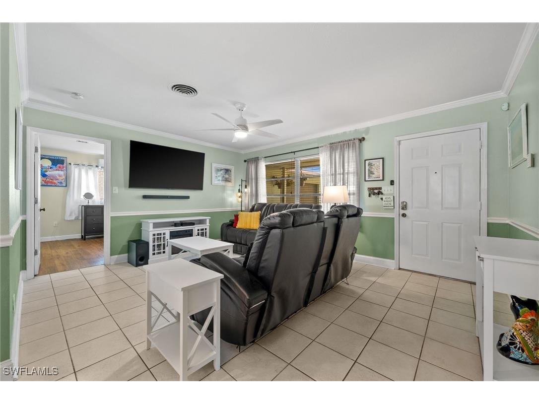 1280 22nd Avenue N Naples FL 34103 226002420 image7