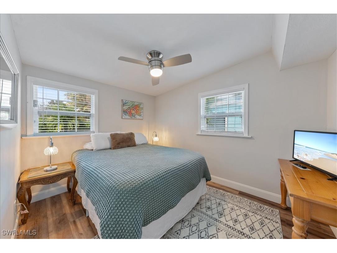 1280 Embassy Lane Naples FL 34104 225081174 image10