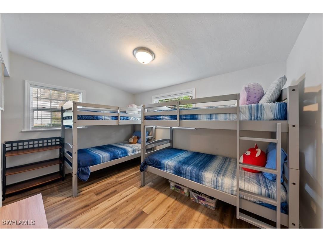 1280 Embassy Lane Naples FL 34104 225081174 image11