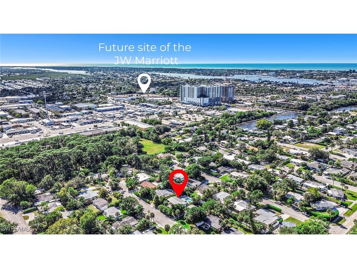 1280 Embassy Lane Naples FL 34104 225081174 image20