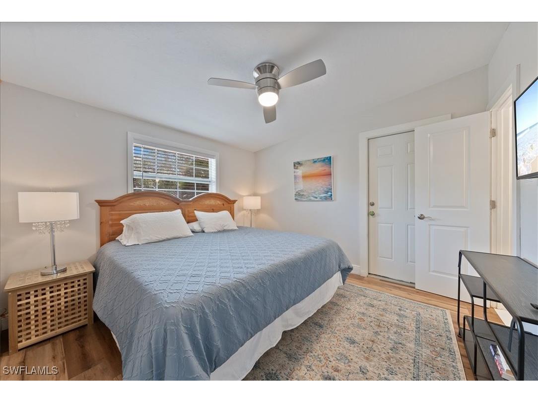 1280 Embassy Lane Naples FL 34104 225081174 image8