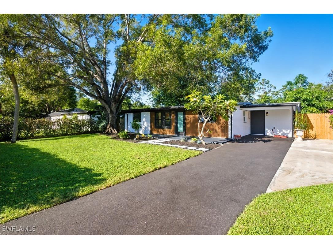 1280 Pine Street Naples FL 34104 226000680 image20