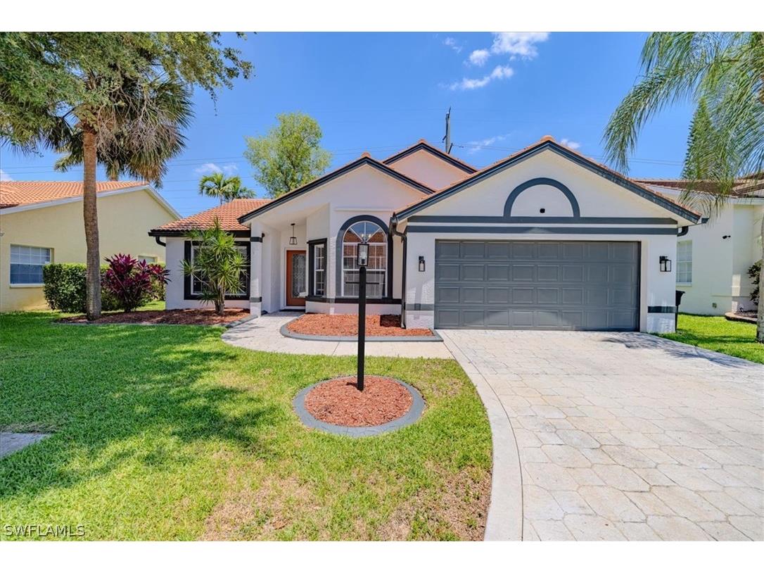 12801 Eagle Pointe Circle Fort Myers FL 33913 224043426 image1