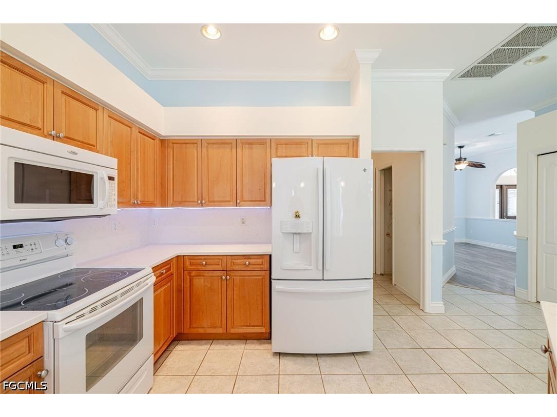 12803 Vista Pine Circle Fort Myers FL 33913 2026015009 image9