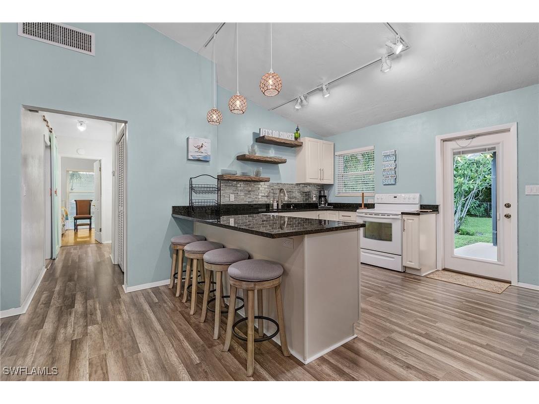 1281 10th Street N Naples FL 34102 225063854 image12