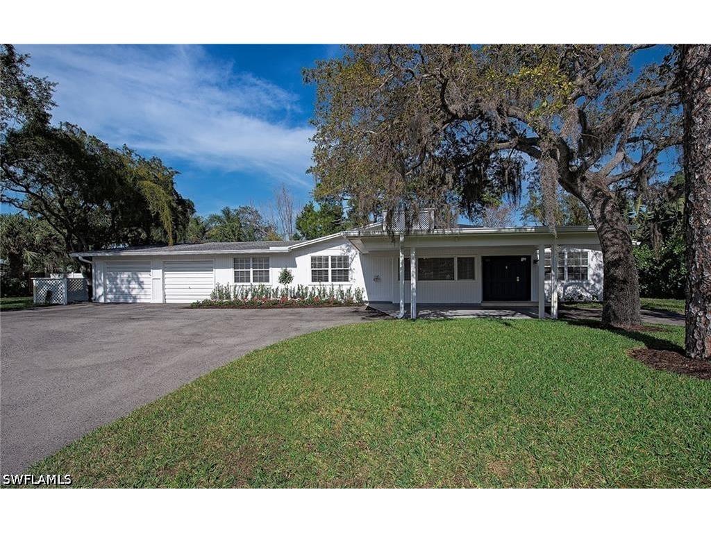 1281 Diana Avenue Naples FL 34103 226014891 image4
