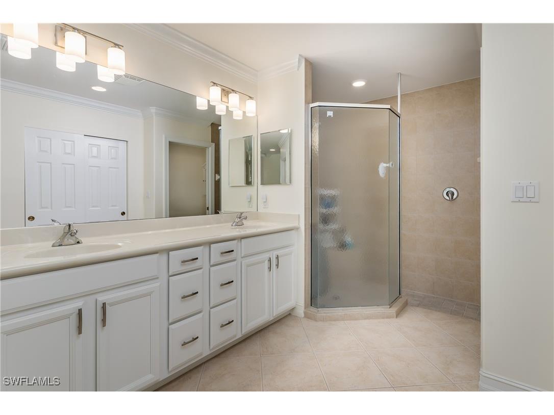 1281 Rialto Way Naples FL 34114 225020559 image20