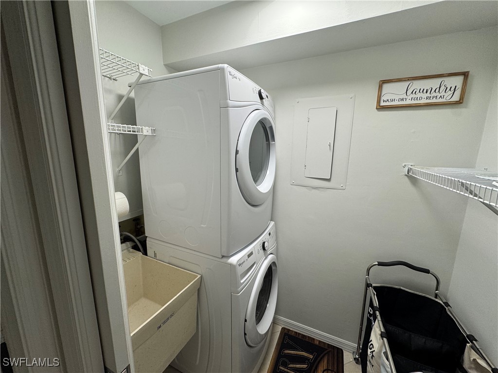 1281 Solana Road Naples FL 34103 225025891 image30