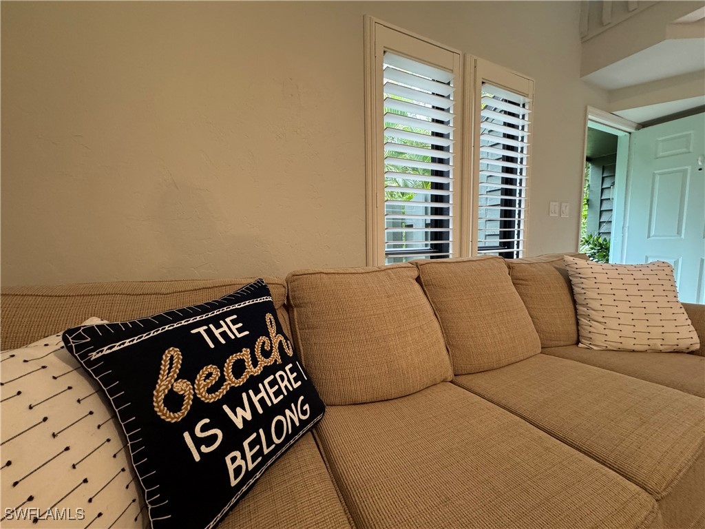 1281 Solana Road Naples FL 34103 225025891 image5