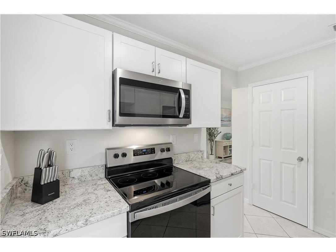 1281 Solana Road Naples FL 34103 226022728 image10