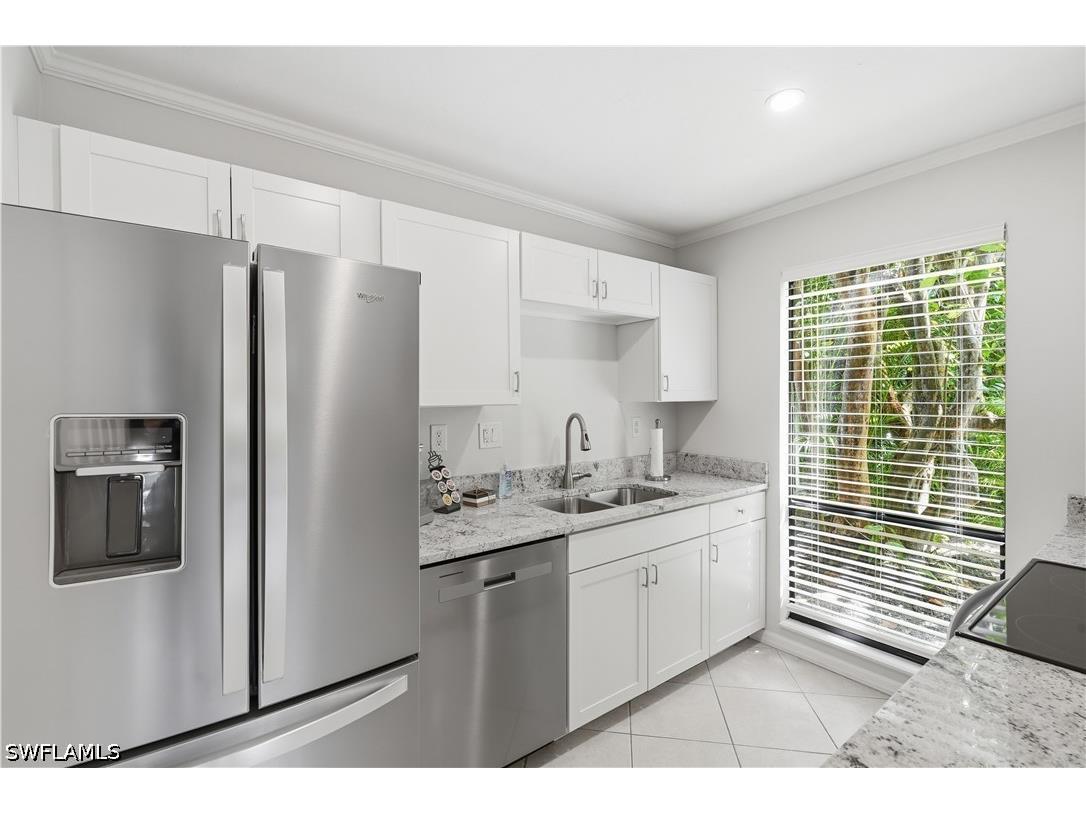 1281 Solana Road Naples FL 34103 226022728 image8