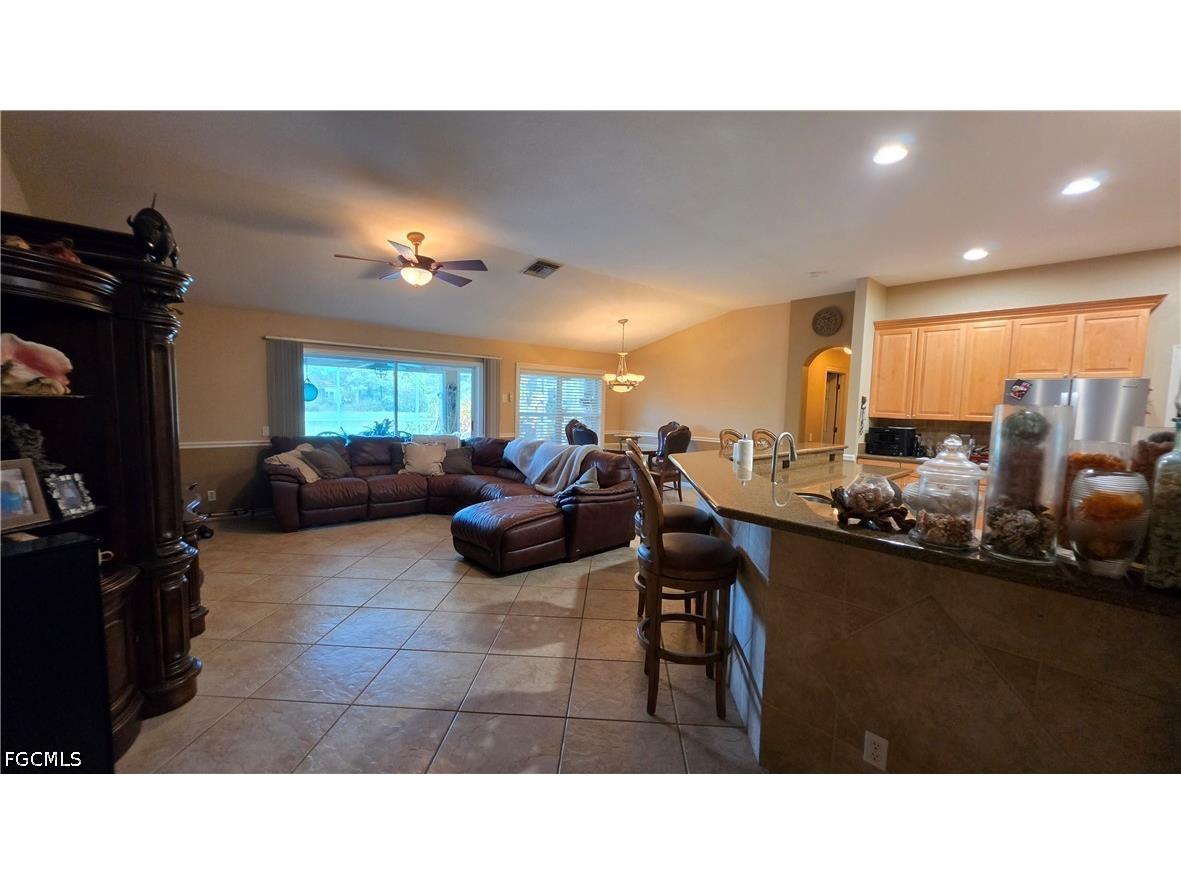 12810 Aston Oaks Drive Fort Myers FL 33912 2026026061 image7