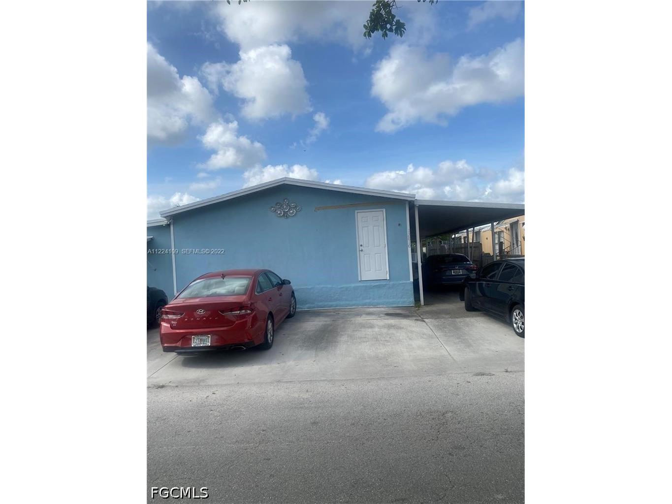 12810 SW 17 Street Miami FL 33175 2026023179 image1