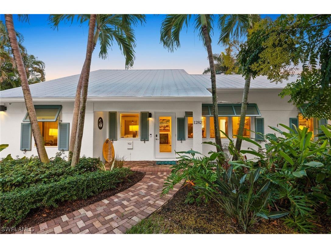 1282 11th Court N Naples FL 34102 223066344 image1