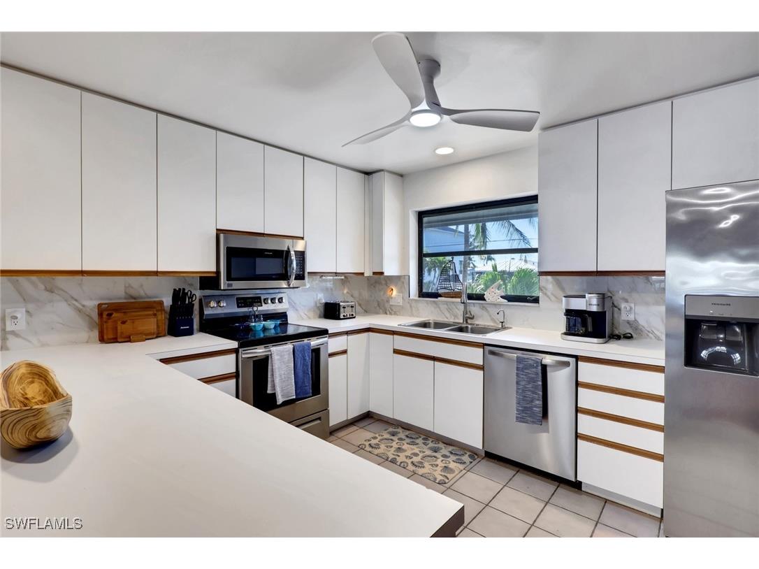 1282 Belaire Court W Naples FL 34110 226001347 image10