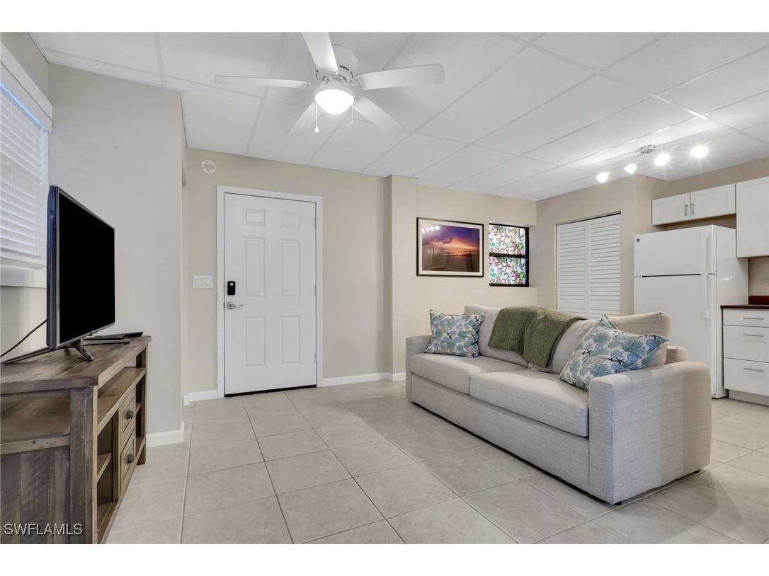 1282 Belaire Court W Naples FL 34110 226001347 image25