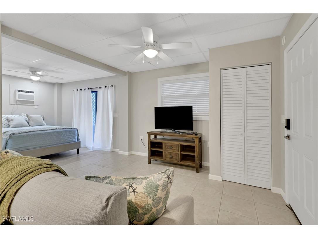 1282 Belaire Court W Naples FL 34110 226001347 image26