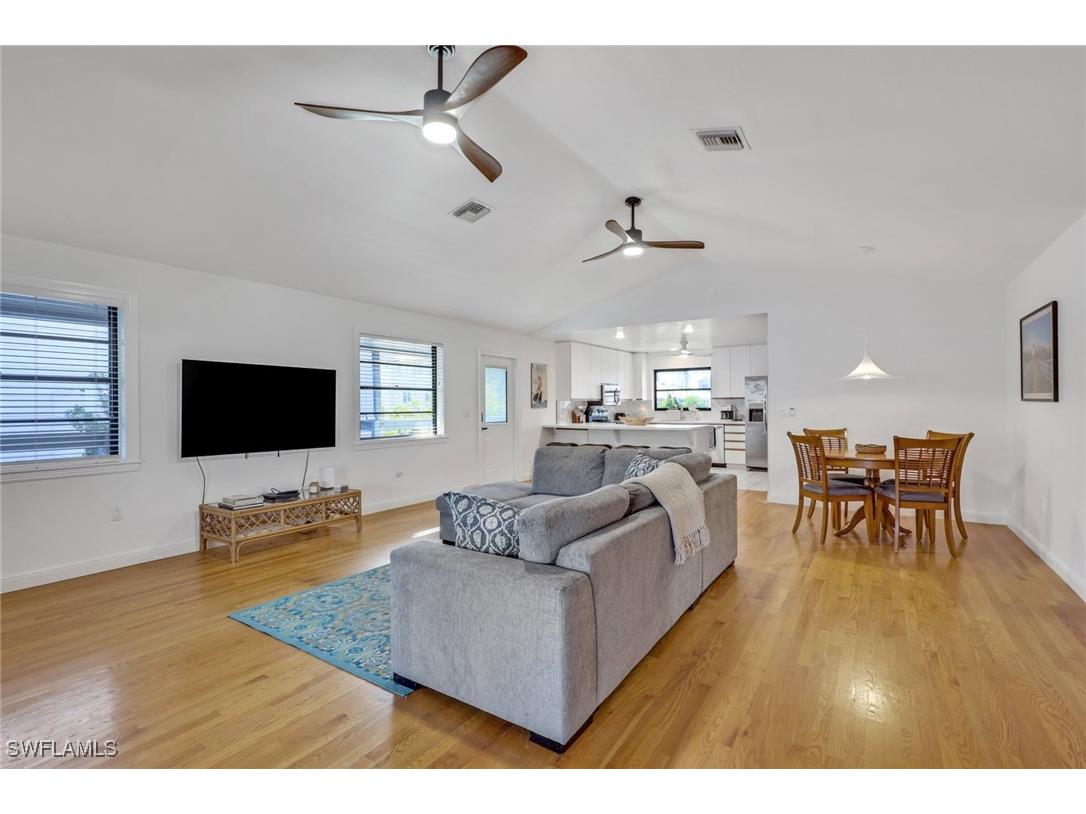 1282 Belaire Court W Naples FL 34110 226001347 image6