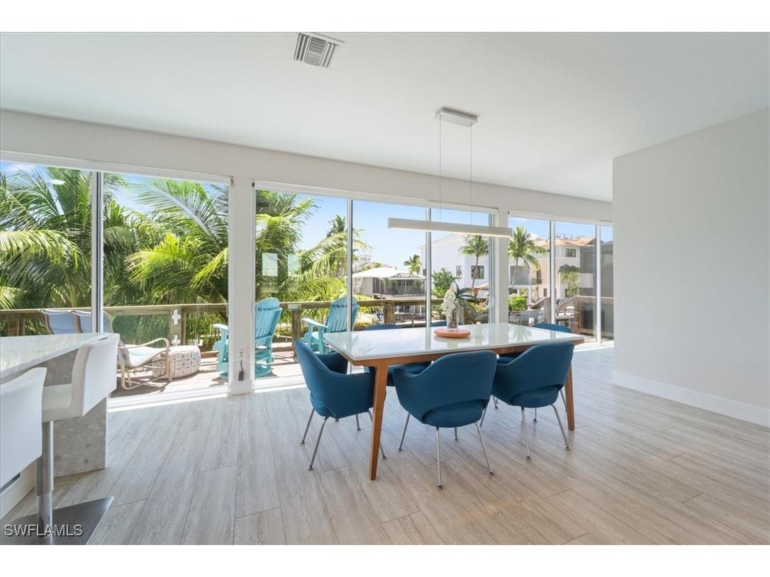 1282 Venetian Way Naples FL 34110 226001840 image13