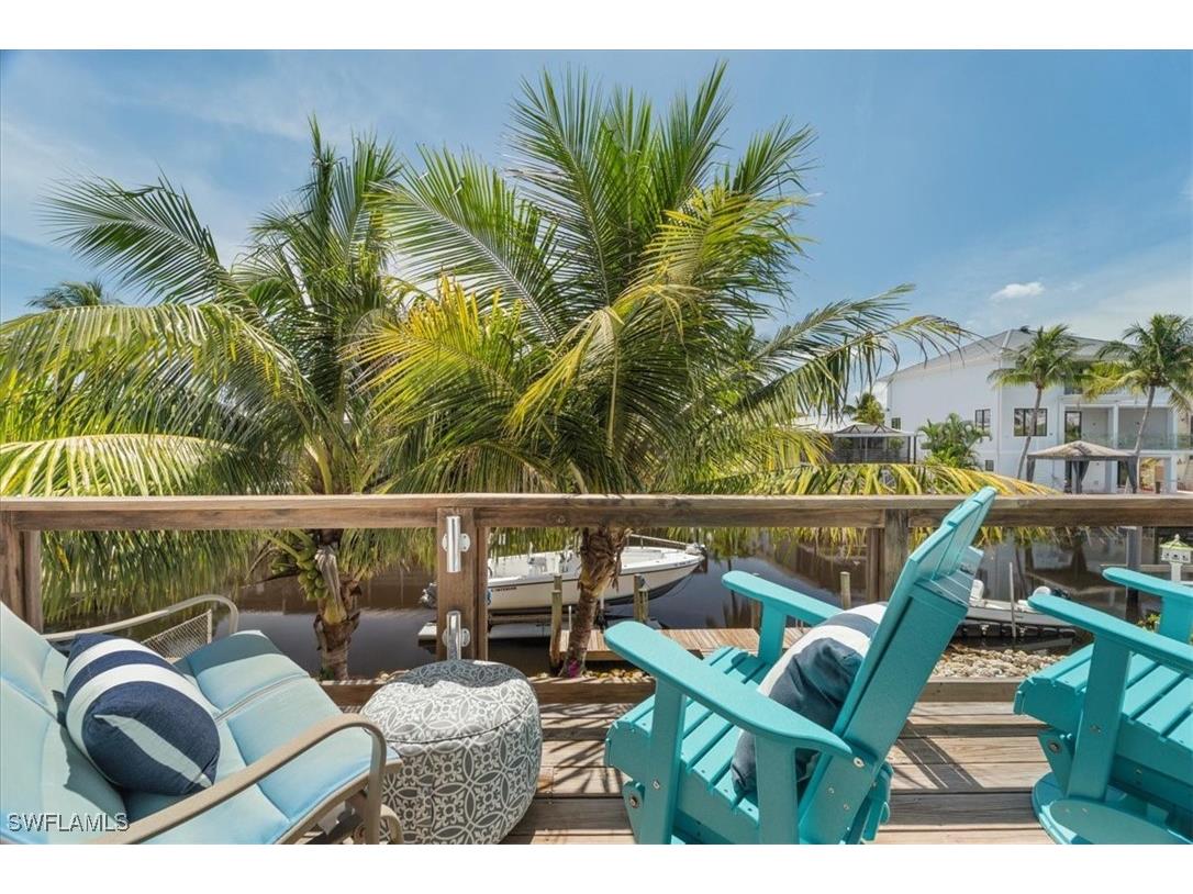 1282 Venetian Way Naples FL 34110 226001840 image19