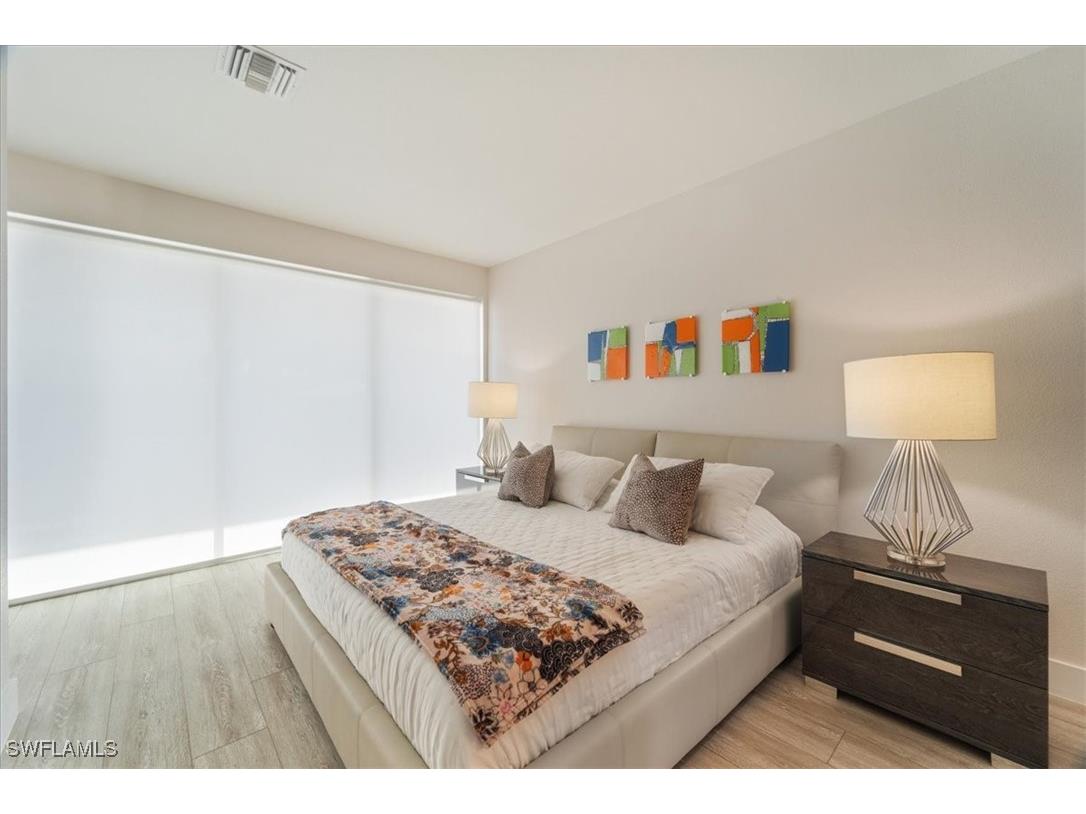 1282 Venetian Way Naples FL 34110 226001840 image23