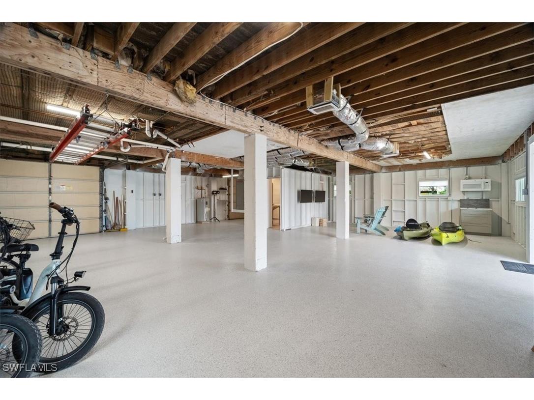 1282 Venetian Way Naples FL 34110 226001840 image34