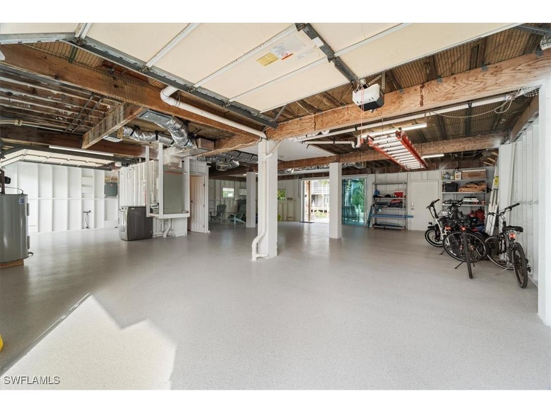 1282 Venetian Way Naples FL 34110 226001840 image35