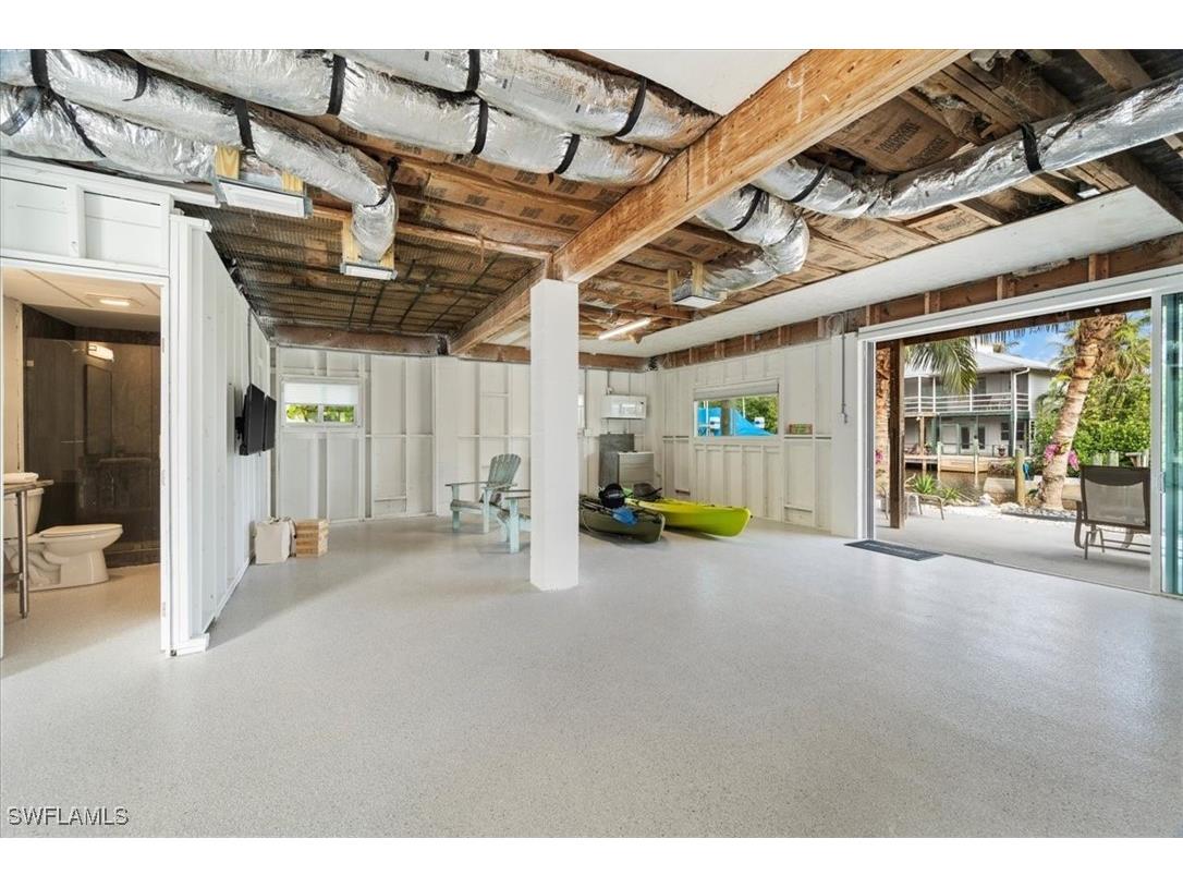 1282 Venetian Way Naples FL 34110 226001840 image37