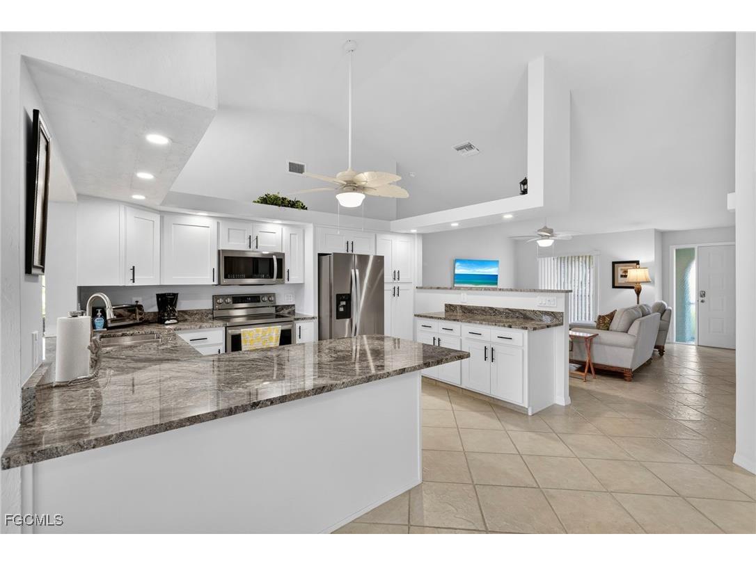 12820 Dornoch Court Fort Myers FL 33912 2025024788 image4