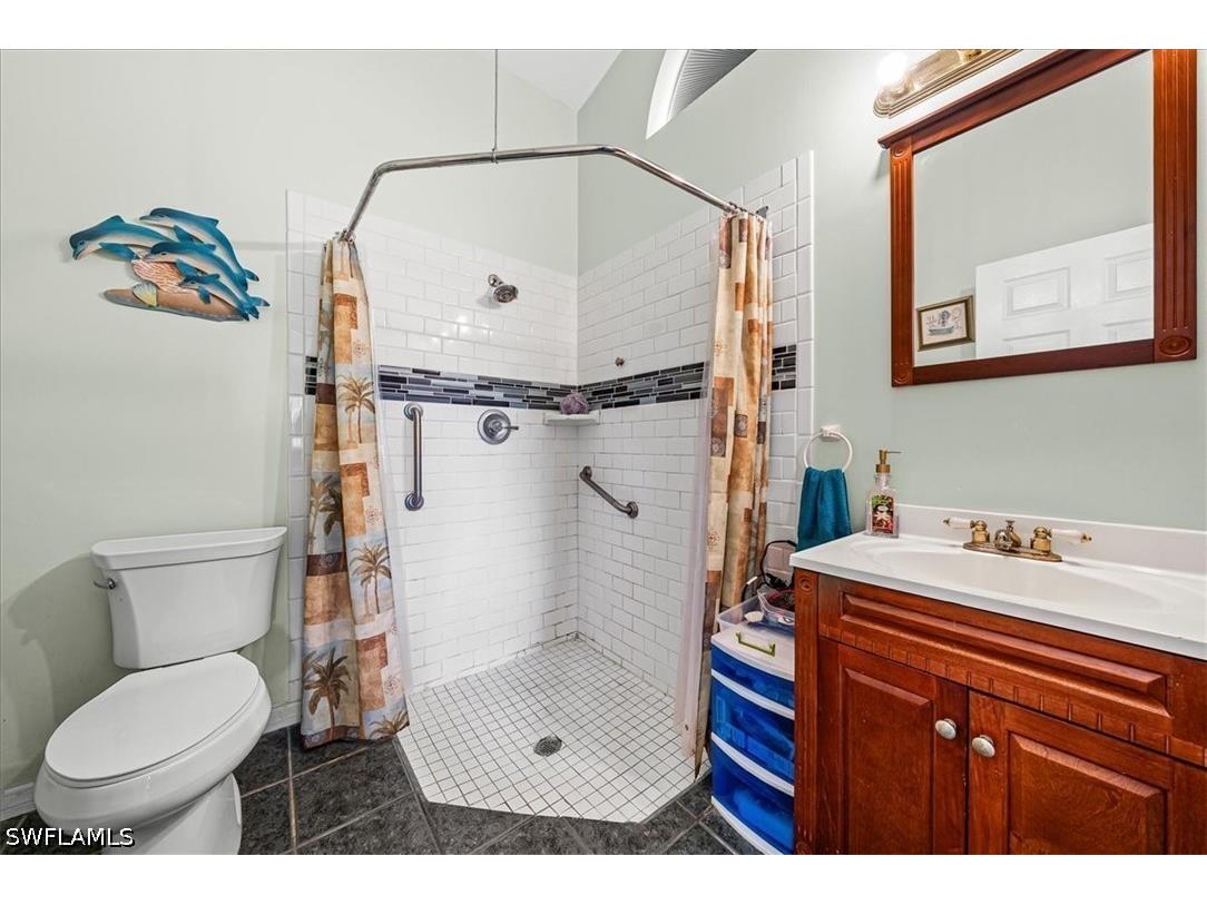 12821 Eagle Pointe Cir Fort Myers FL 33913 226013739 image15