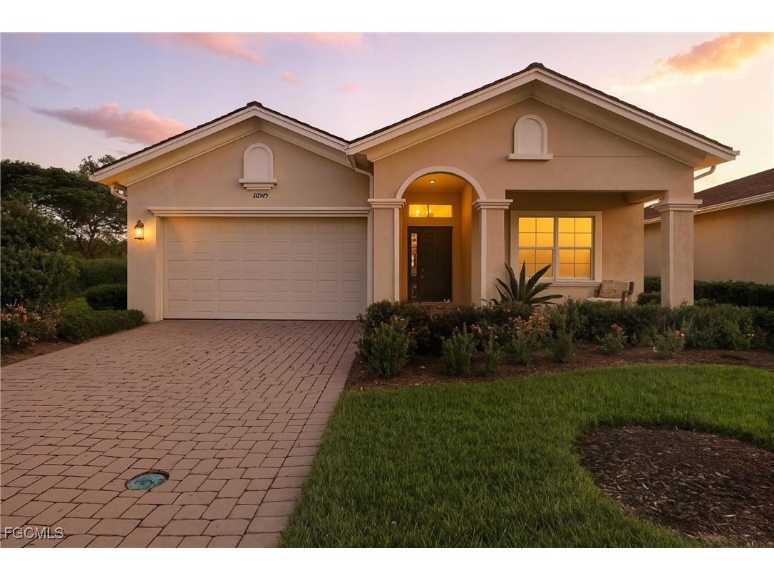 12825 Fairway Cove Court Fort Myers FL 33905 2025016545 image1
