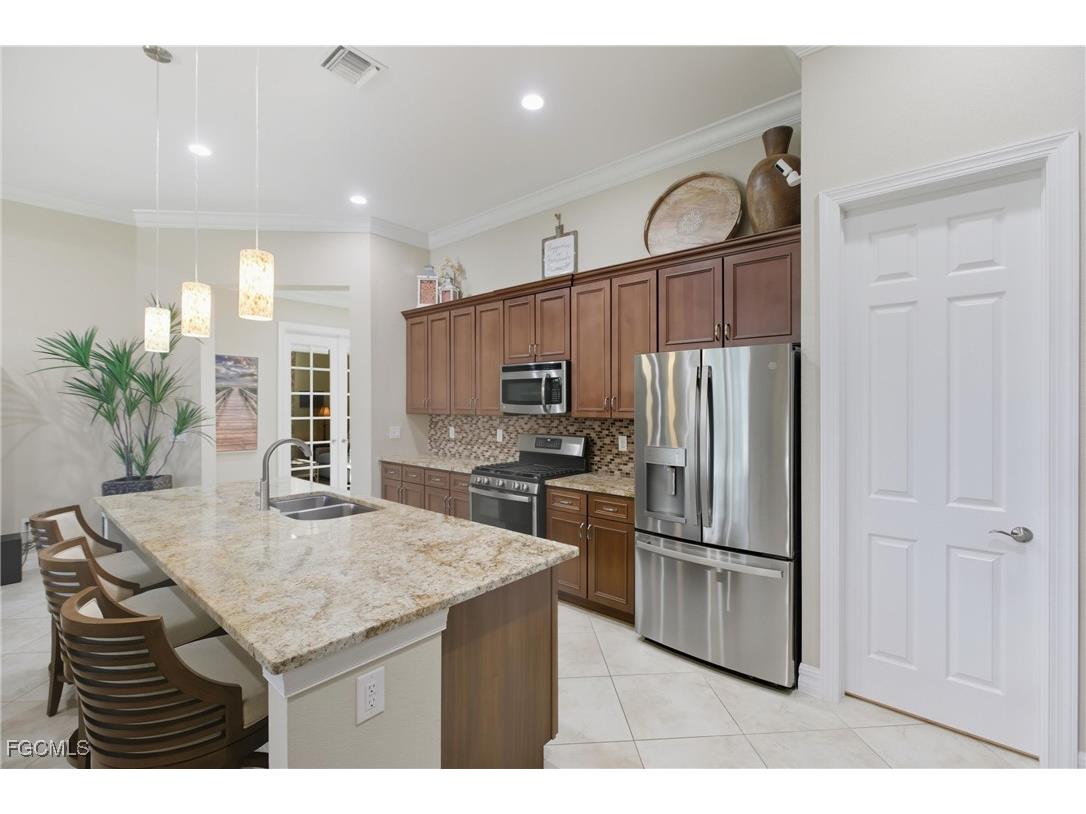 12825 Fairway Cove Court Fort Myers FL 33905 2025016545 image12