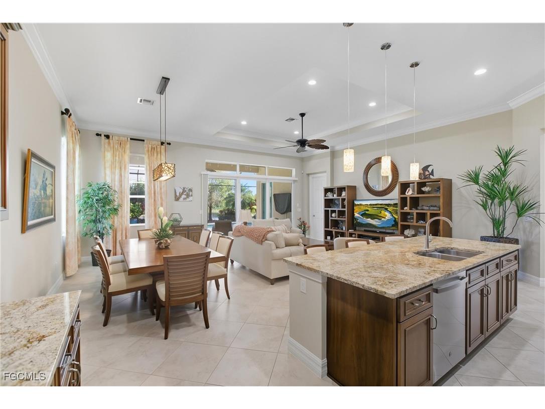 12825 Fairway Cove Court Fort Myers FL 33905 2025016545 image15