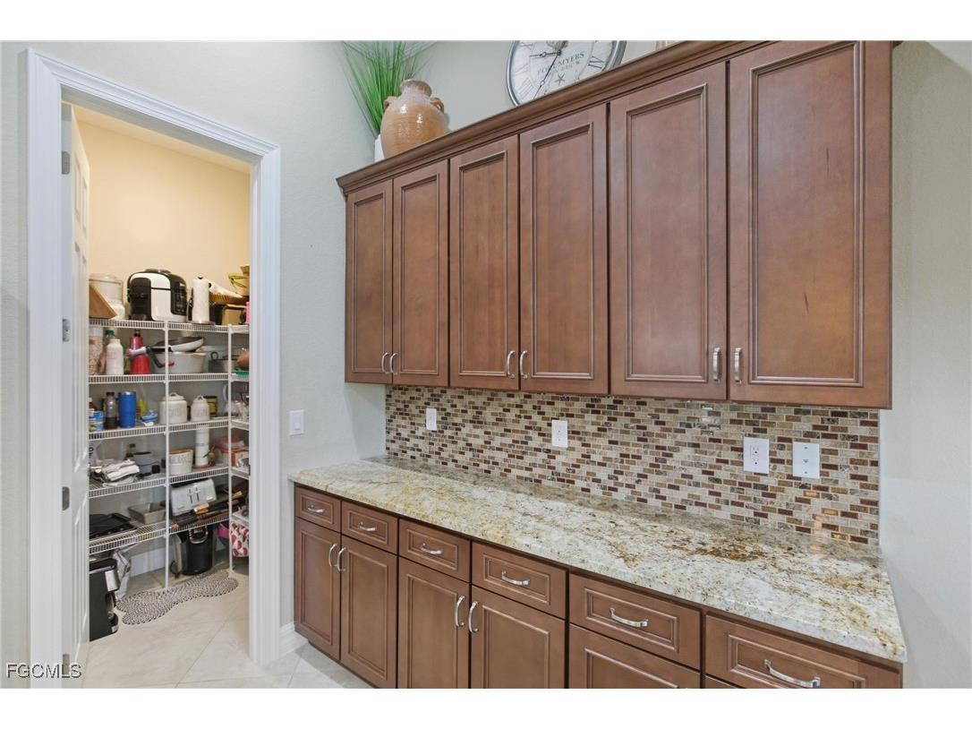 12825 Fairway Cove Court Fort Myers FL 33905 2025016545 image16