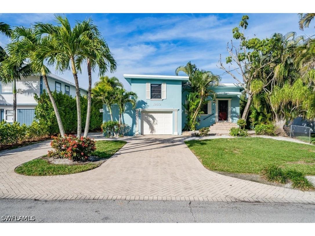 1283 Grand Canal Drive Naples FL 34110 226017988 image2